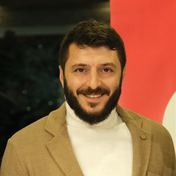 BERTAN  ÖZDEMİR